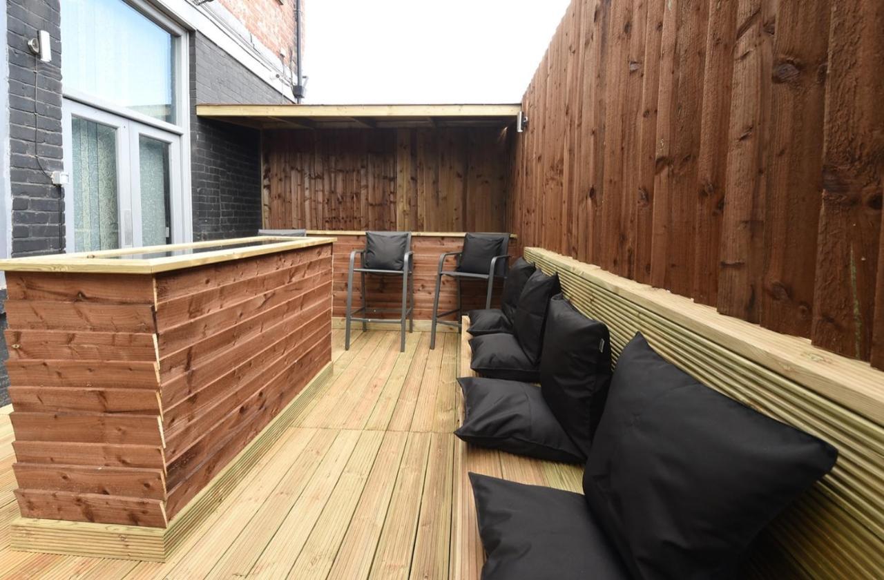 Апартаменты Slps 14 Hot Tub, Bar & Outdoor Terrace Манчестер Экстерьер фото