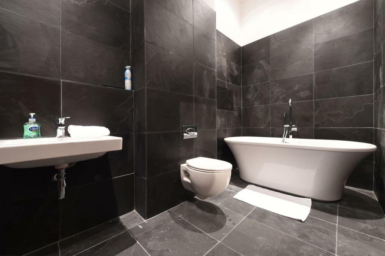 Апартаменты Slps 14 Hot Tub, Bar & Outdoor Terrace Манчестер Экстерьер фото